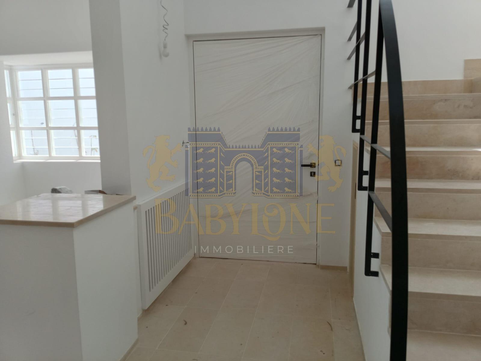 Ain Zaghouan Ain Zaghouan Location Maisons Villa s4 avec piscine  ain zaghouan nord