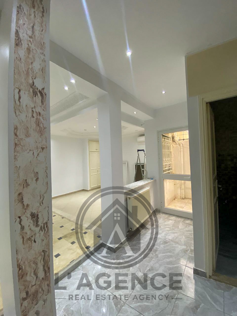 La Marsa Cite Des Juges 2 Location Appart. 2 pices Duplex s2 a la marsa