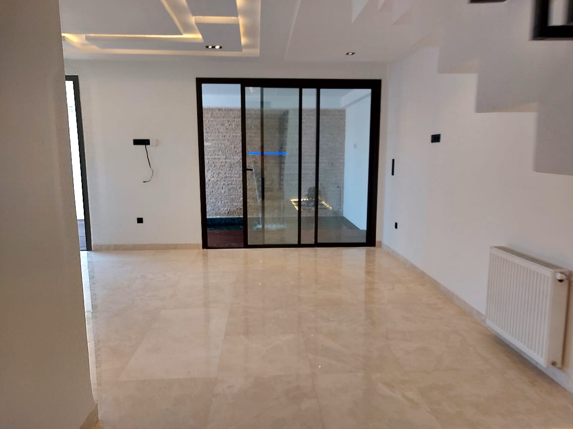 Ain Zaghouan Ain Zaghouan Location Duplex Duplex s3 avec piscine  ain zaghouan nord