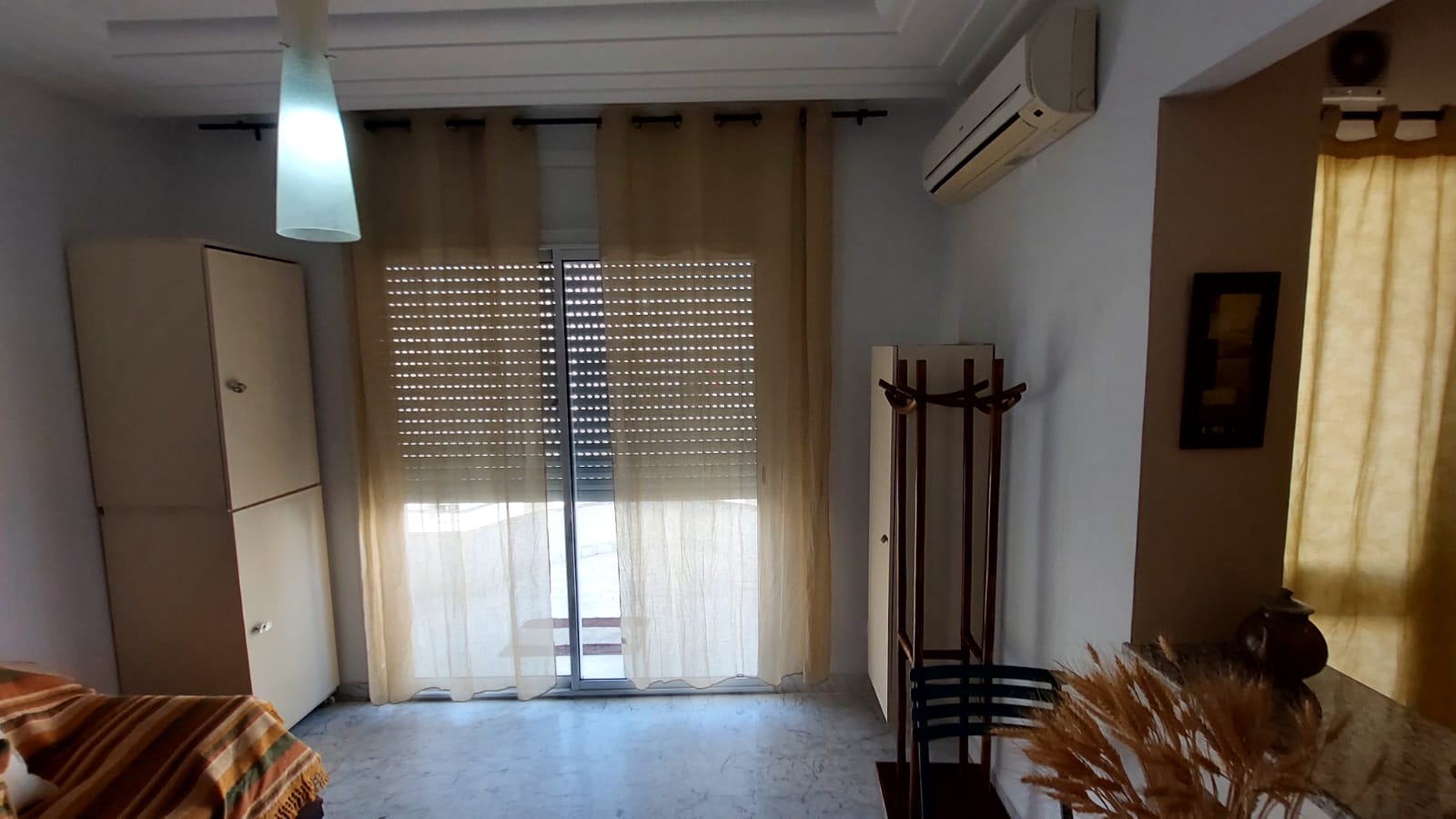 La Marsa Sidi Daoud Location Appart. 1 pice S0 meubl  ain zaghouan nord