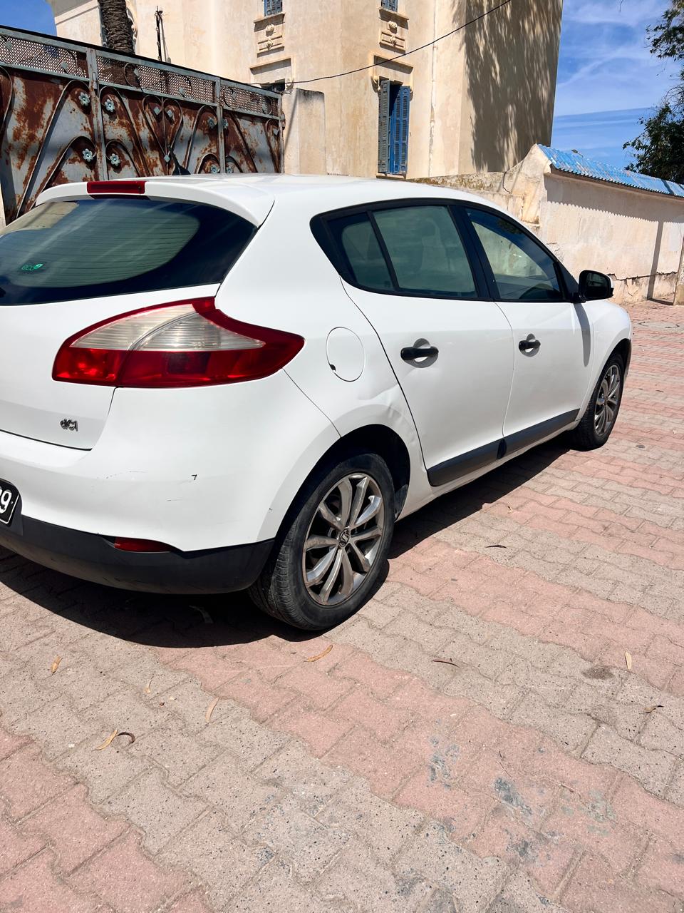 Hammam Chatt Borj Cedria Renault Megane Voiture megane 3 anne 2010