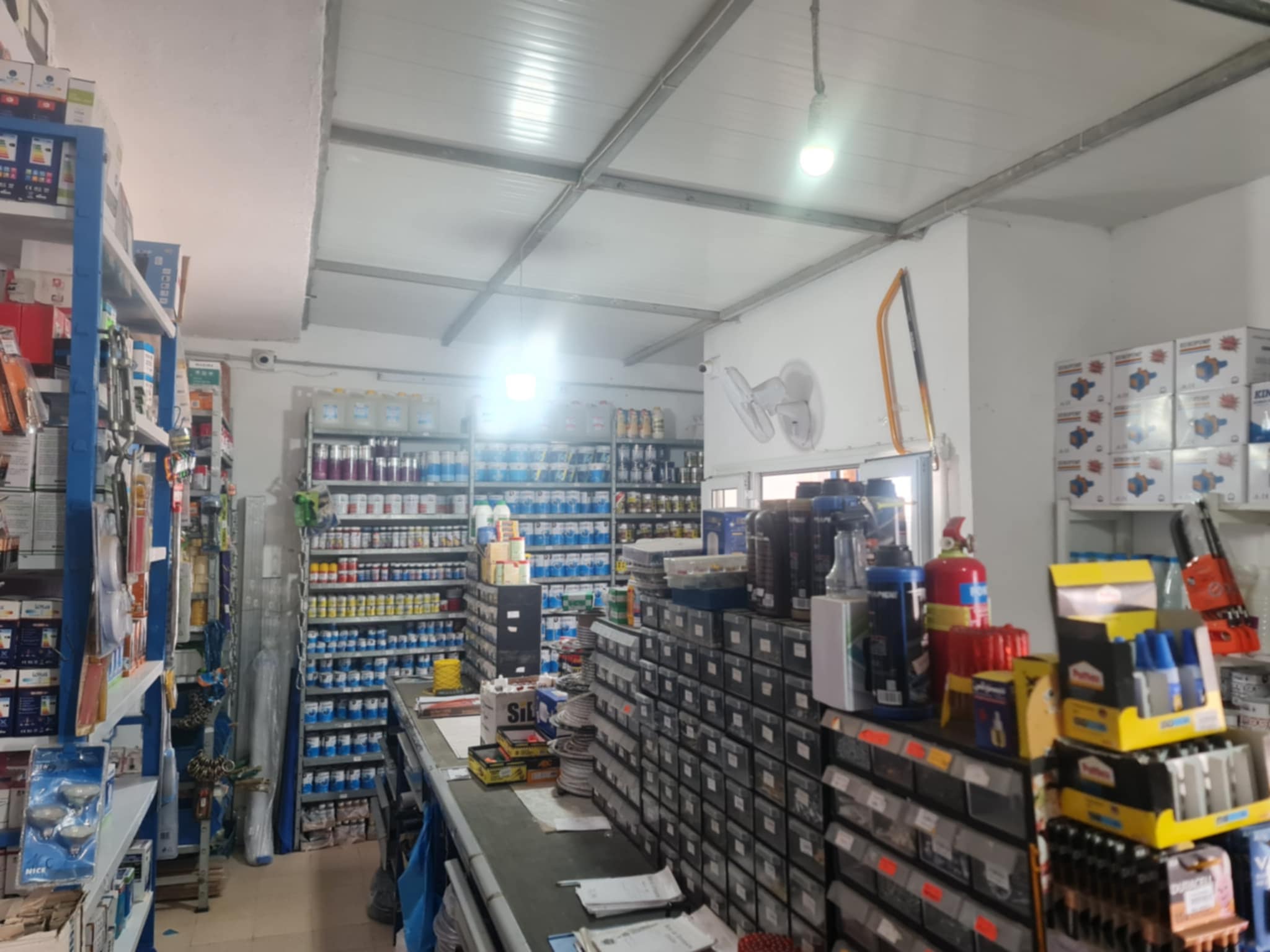 Djerba - Midoun Mahboubine Autre Autre Quincaillerie avec fond de commerce