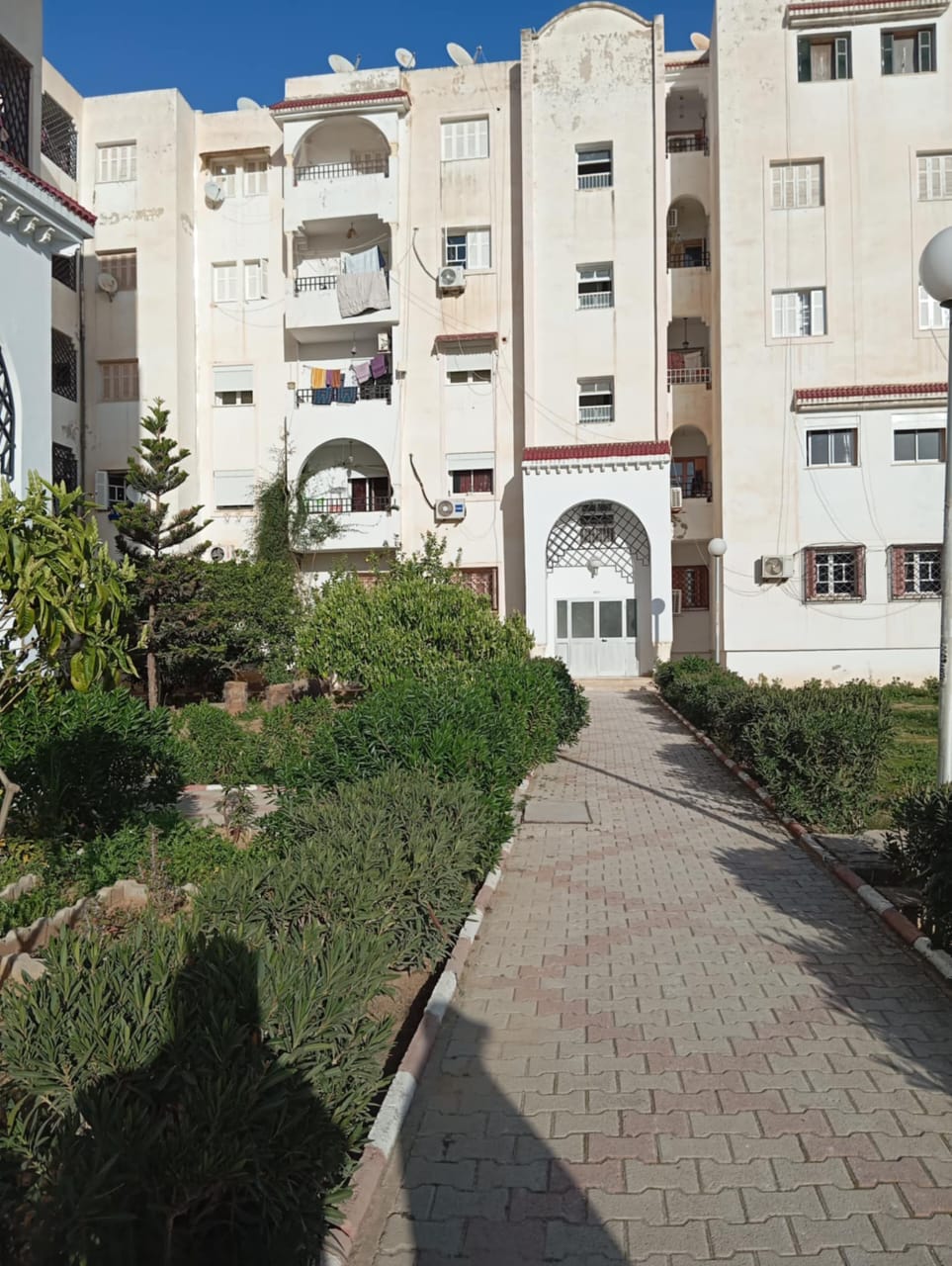 El Mourouj Residence Chourouk 1 Vente Appart. 4 pices Appartement chourouk