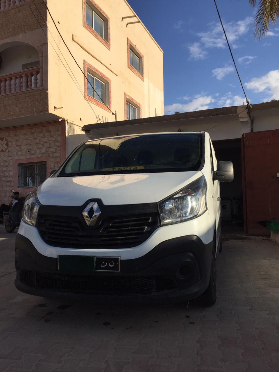 Kebili Nord Telmine Renault Trafic Renault trafic l2h1 120 confort  2019