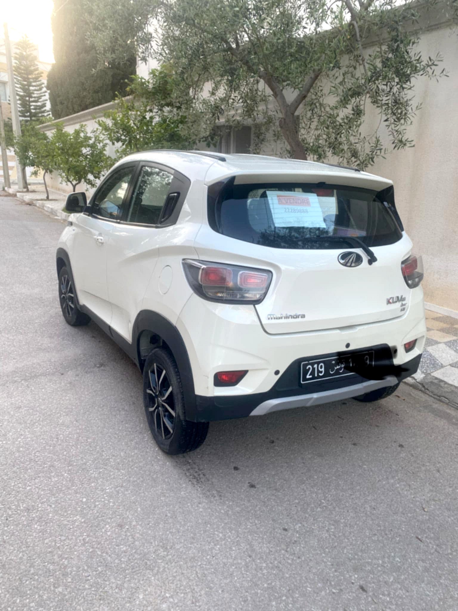 Msaken Msaken Mahindra Autre Modle Mahindra kuv100 k8 etat comme neuf