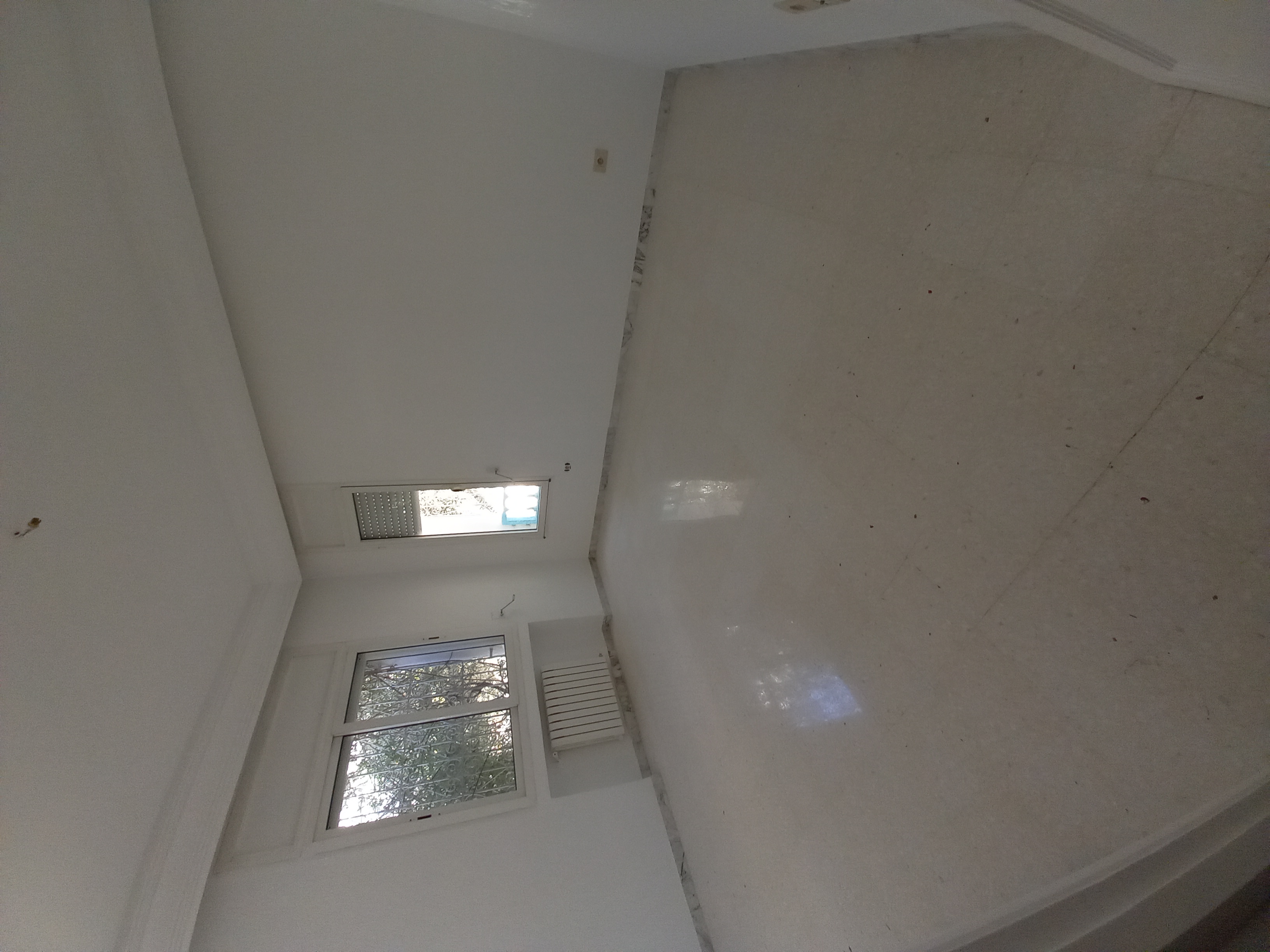 La Soukra Dar Fadhal Vente Appart. 4 pices Appartement au rdc