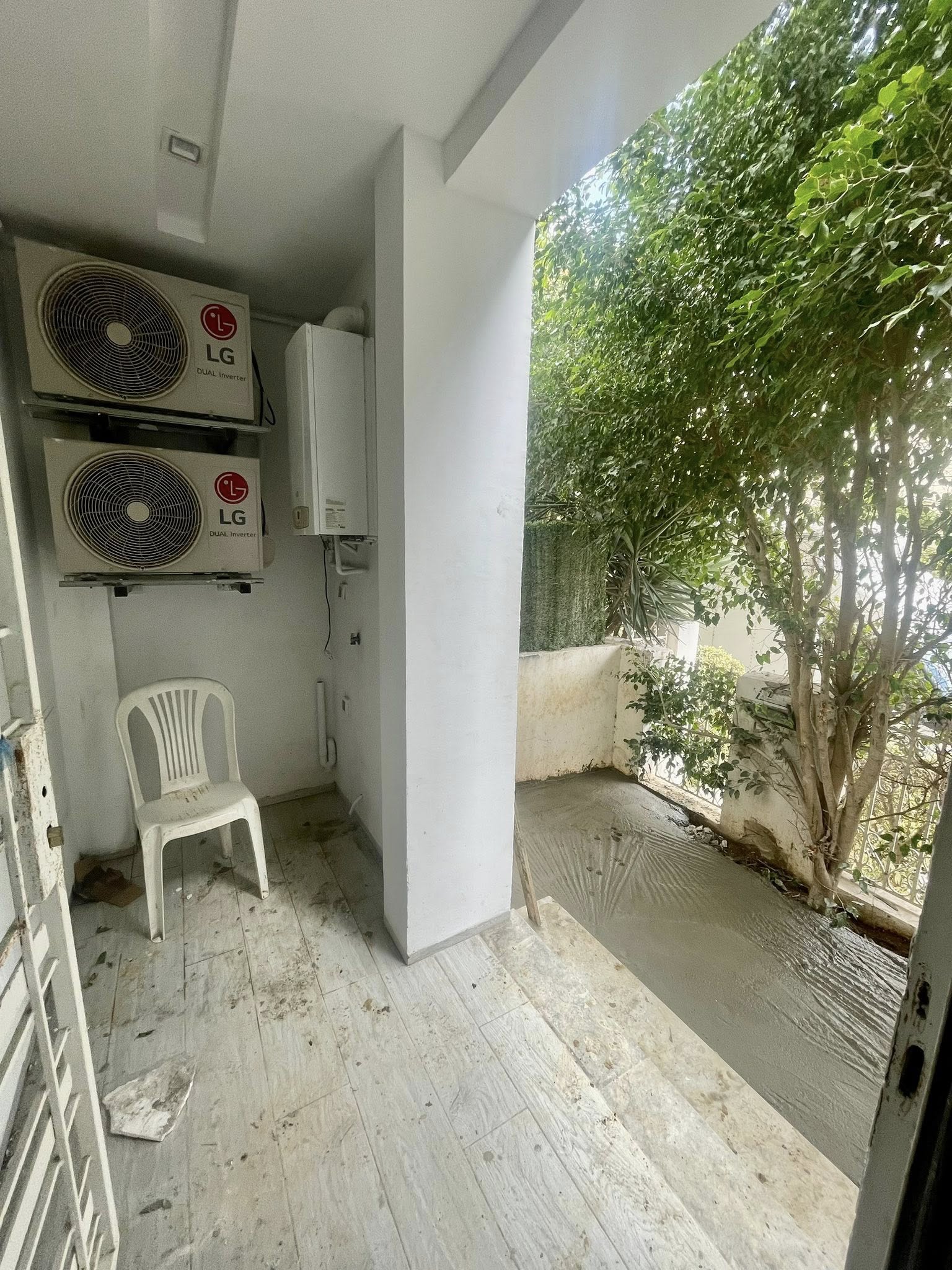 El Menzah El Menzah 9 Location Appart. 2 pices S1 avec jardin rsidence htelire  menzah 9c