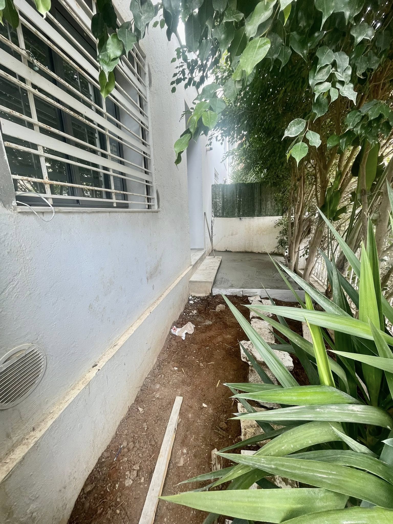 El Menzah El Menzah 9 Location Appart. 2 pices S1 avec jardin rsidence htelire  menzah 9c