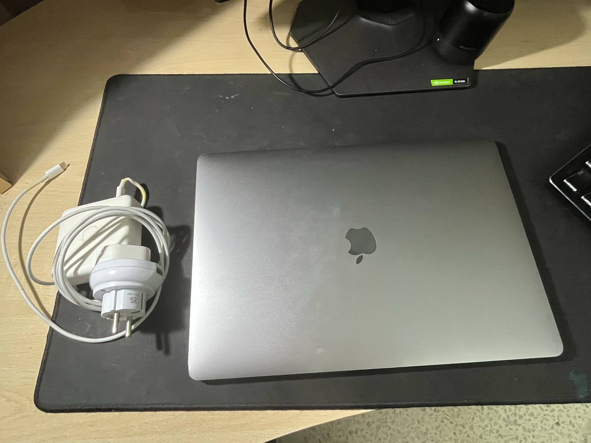 La Soukra Borj Louzir Apple / MacBook MacBook Pro 15 p Rtina Macbook pro i7 15 inch tres bon etat