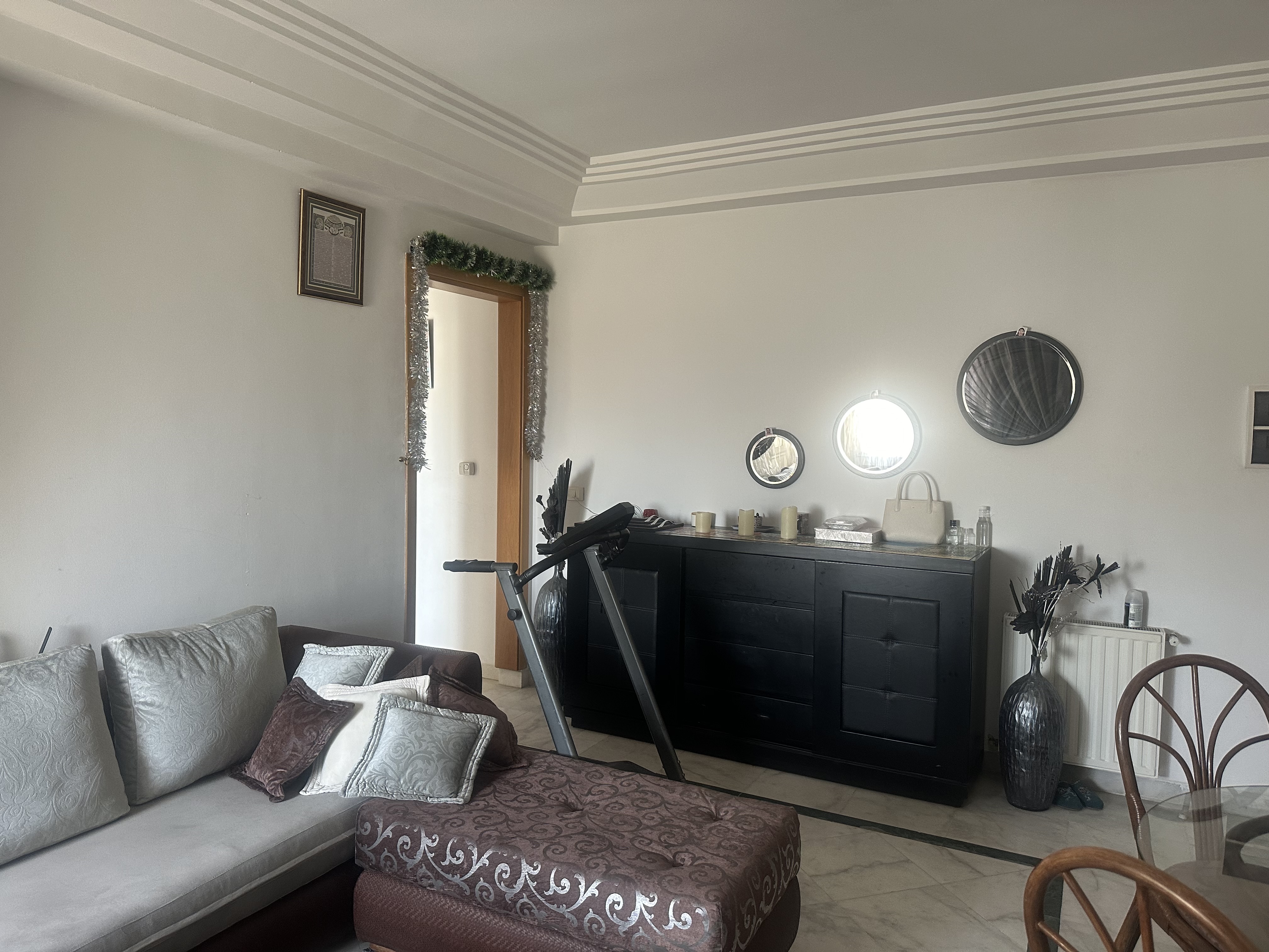 Ain Zaghouan Ain Zaghouan Location Appart. 3 pices Appart s2 meubl