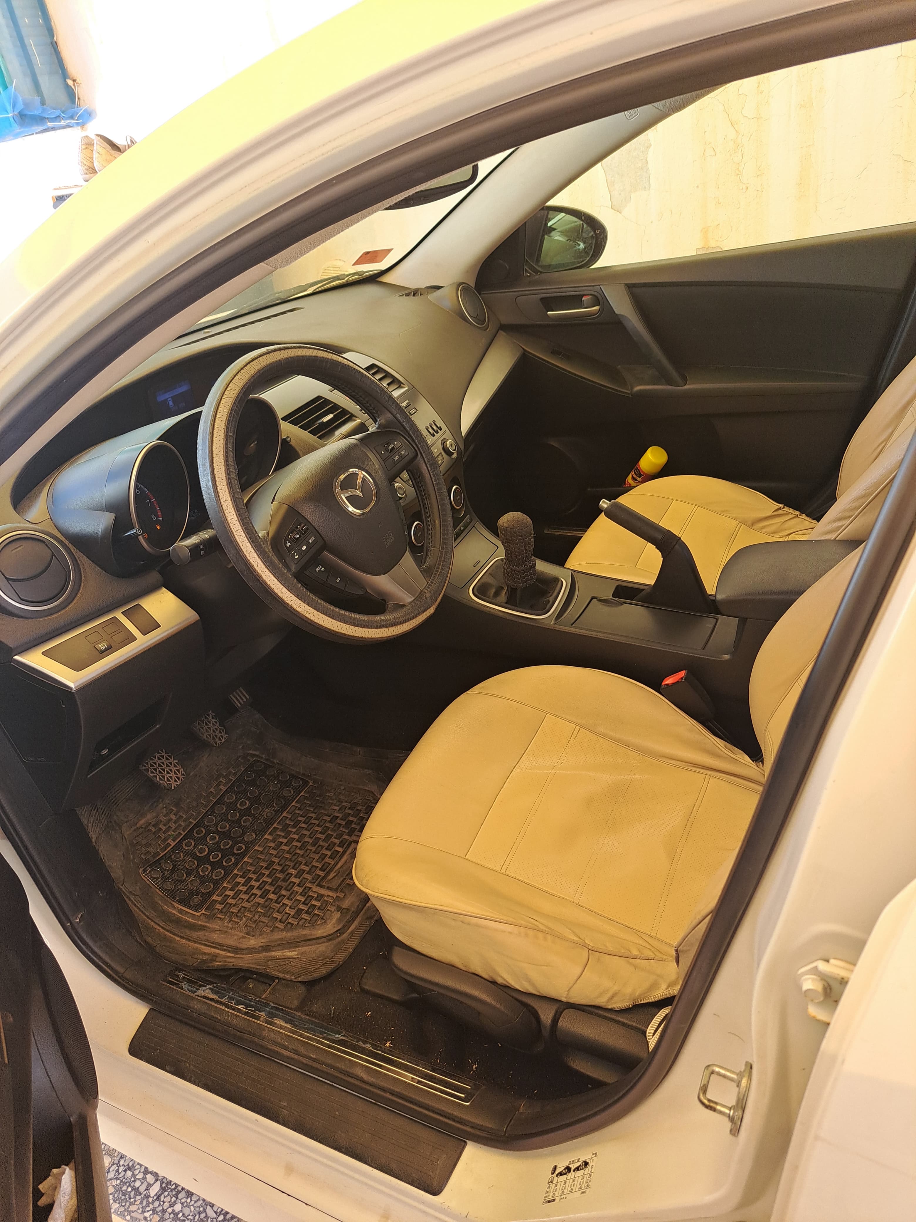 Monastir Monastir Mazda 3 Mazda 3 premiere main