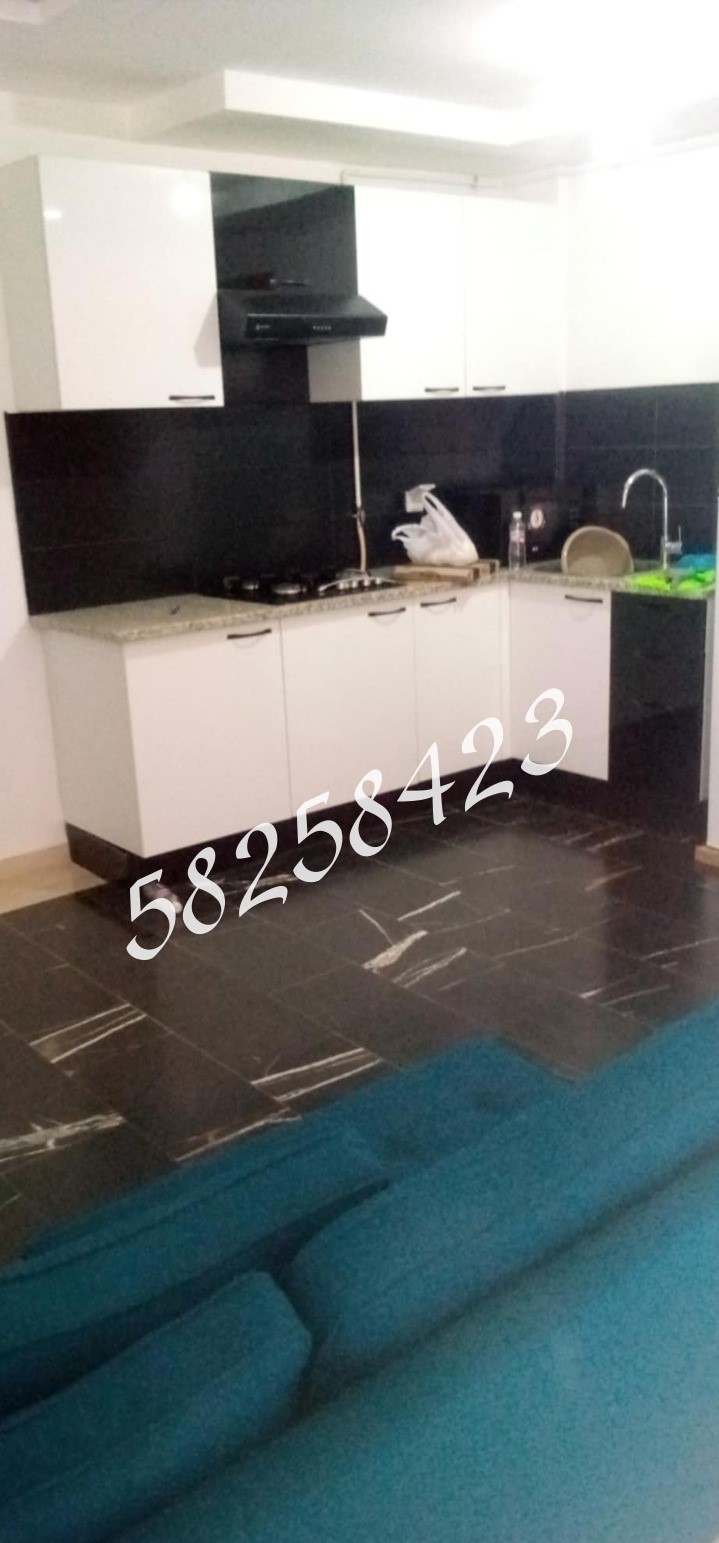La Marsa El Aouina Vente Appart. 1 pice S plus 0 wahat  tel 58258423 fb 7895