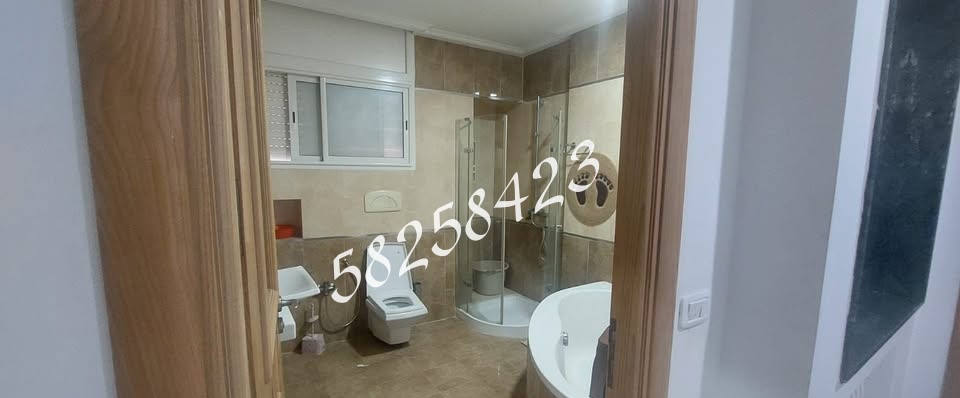 La Marsa El Aouina Location Maisons Villa  aouina tel 58258423  fb 7888