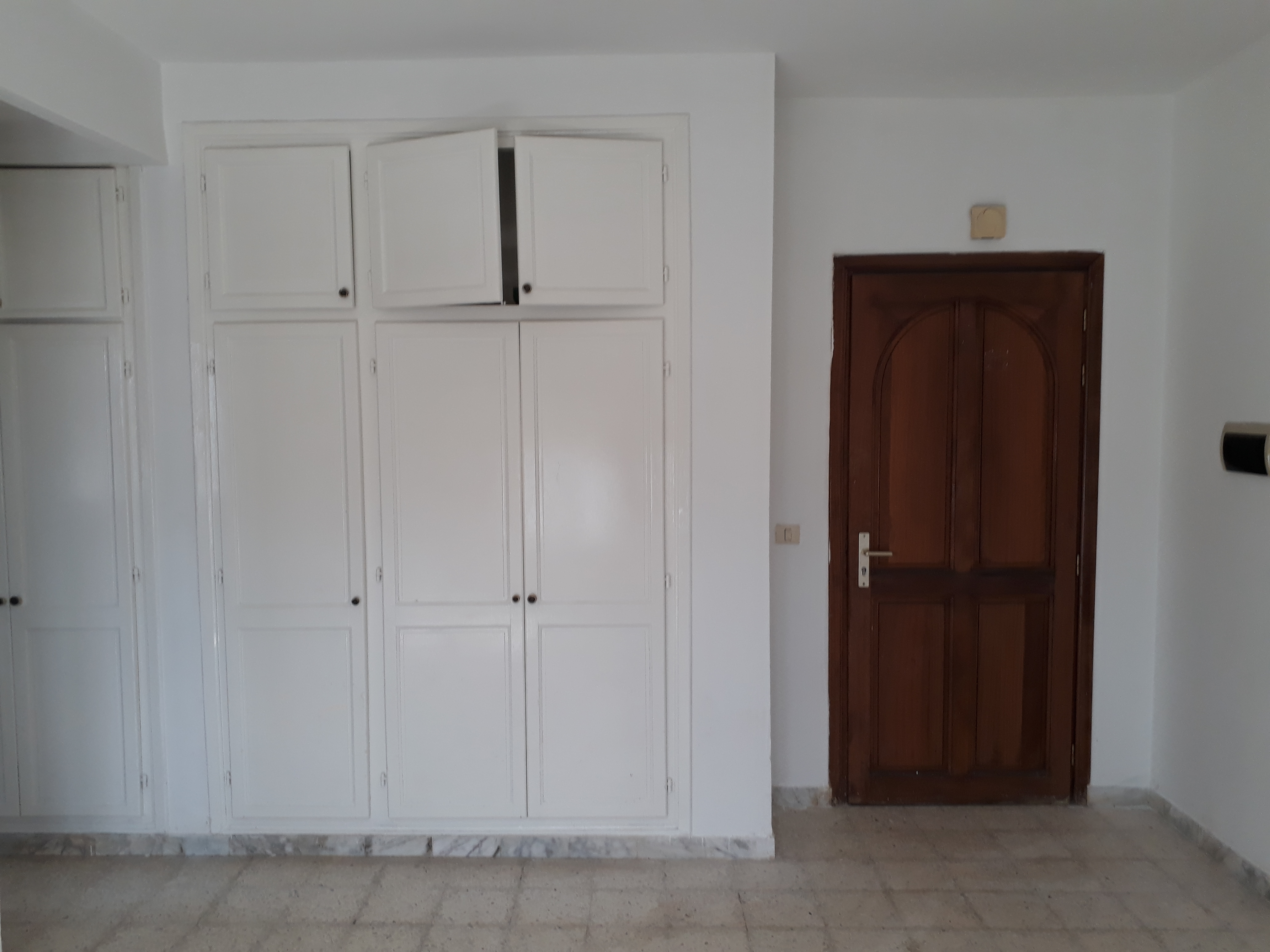El Menzah El Manar 1 Location Appart. 3 pices S plus 2 a el manar 1 wb836