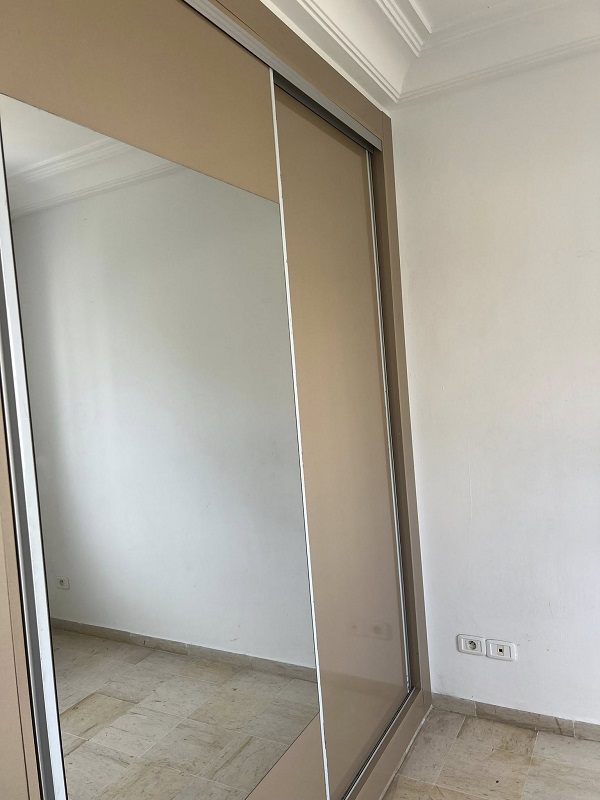 El Menzah El Manar 1 Location Appart. 2 pices S plus 1 rnov a el manar 1 wb4176