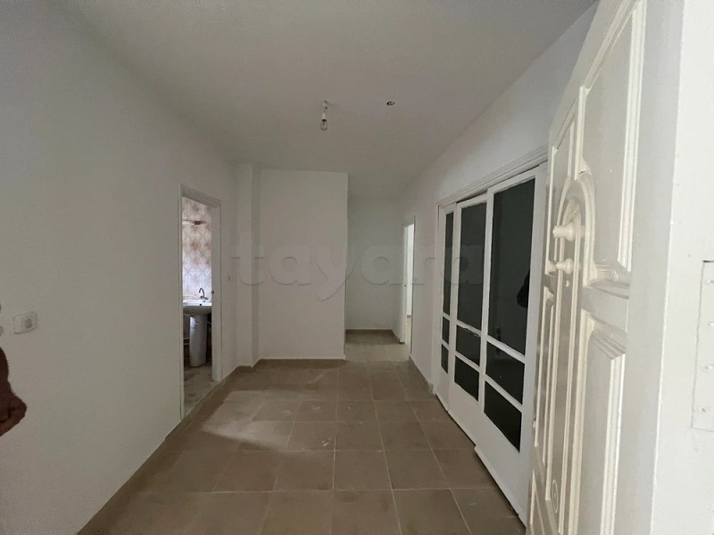 Cite El Khadra Cite El Khadra Location Appart. 3 pices S plus 2 rnov loc a la cit el khadhra wb2041