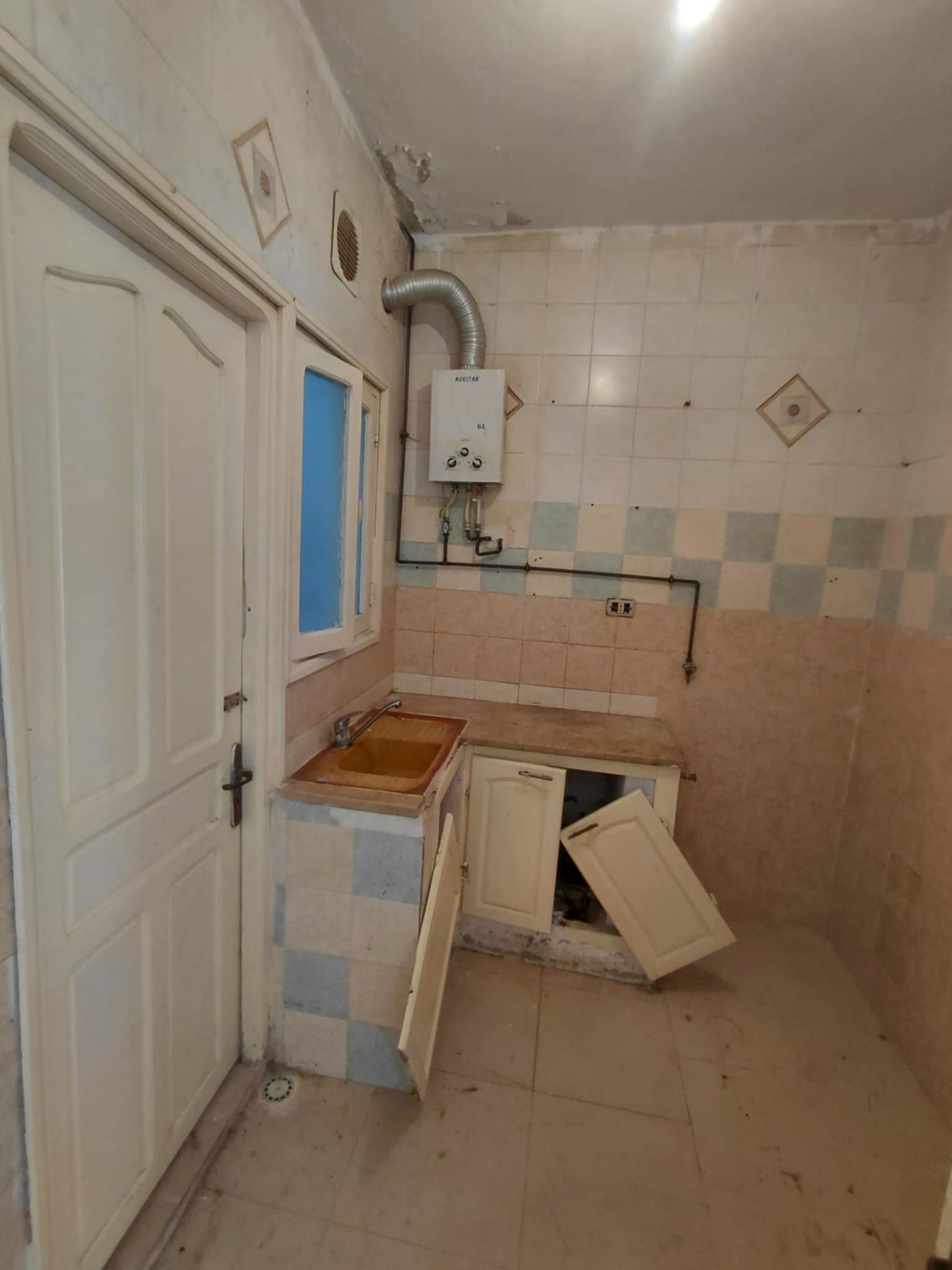 El Menzah El Manar 1 Location Appart. 3 pices Studio s plus 2 a el manar 1 wb4201