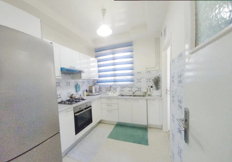 Cite El Khadra Cite Oplympique Location Appart. 4 pices S plus 3 vide rnov a la cit olympique wb4203