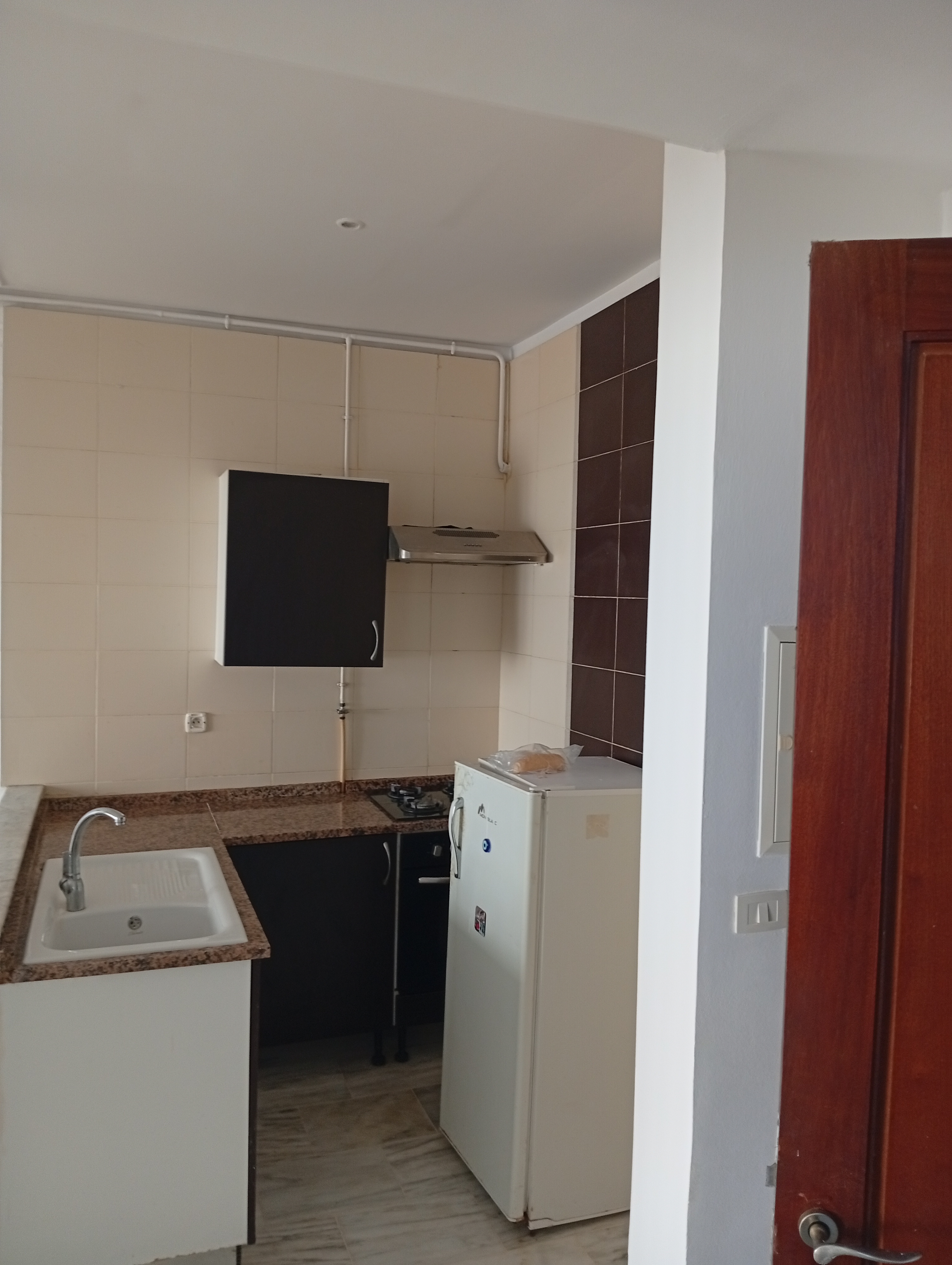 La Marsa El Aouina Location Appart. 2 pices S1 meuble wahatt