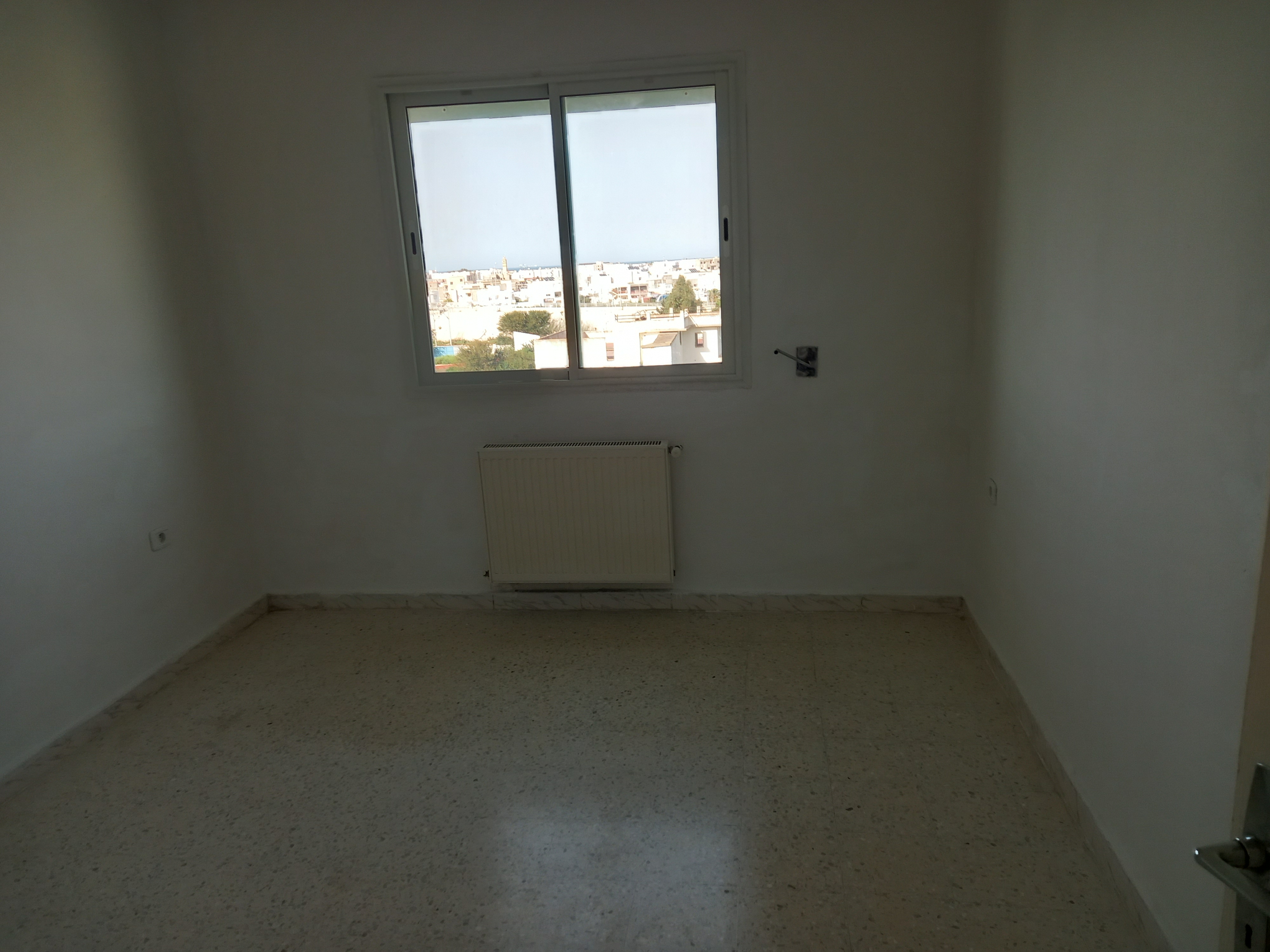 Hammam Chatt Borj Cedria Location Appart. 3 pices Spacieux s plus 2