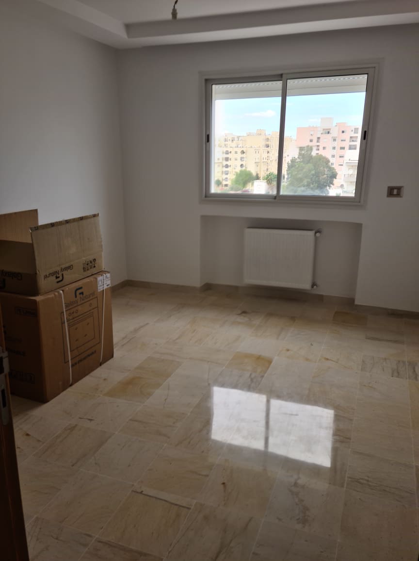La Marsa El Aouina Location Appart. 2 pices Un spacieux s plus un  l'aouina