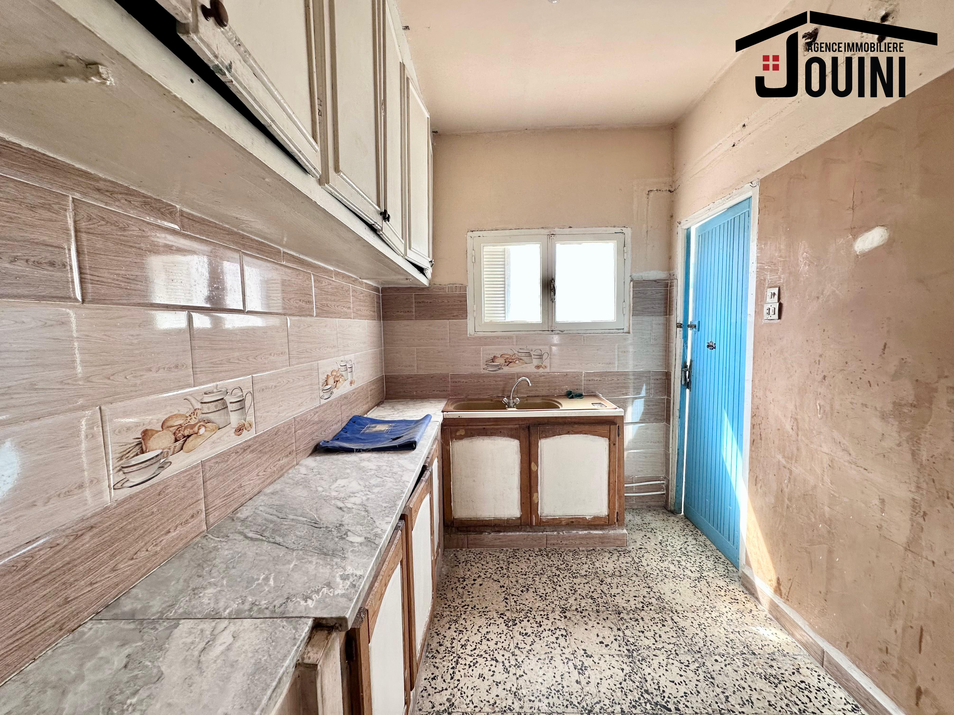 Ezzouhour (Tunis) Ezzouhour 4 Vente Appart. 3 pices Appartement s2  cit ezzouhour 4