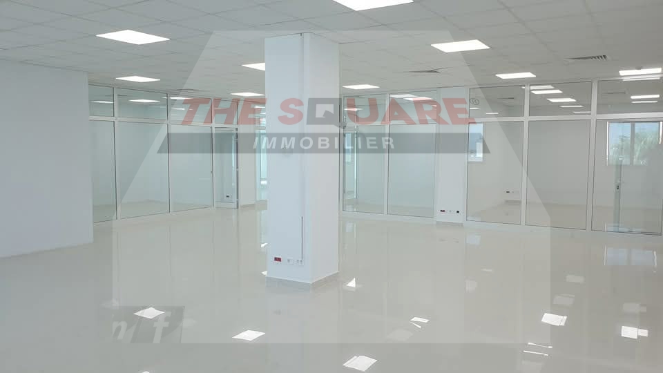 Cite El Khadra El Charguia Location Surfaces Espace de bureau