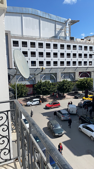 Bab Bhar Hedi Chaker Bureaux & Commerces Bureau Bureau devant champion lafayette