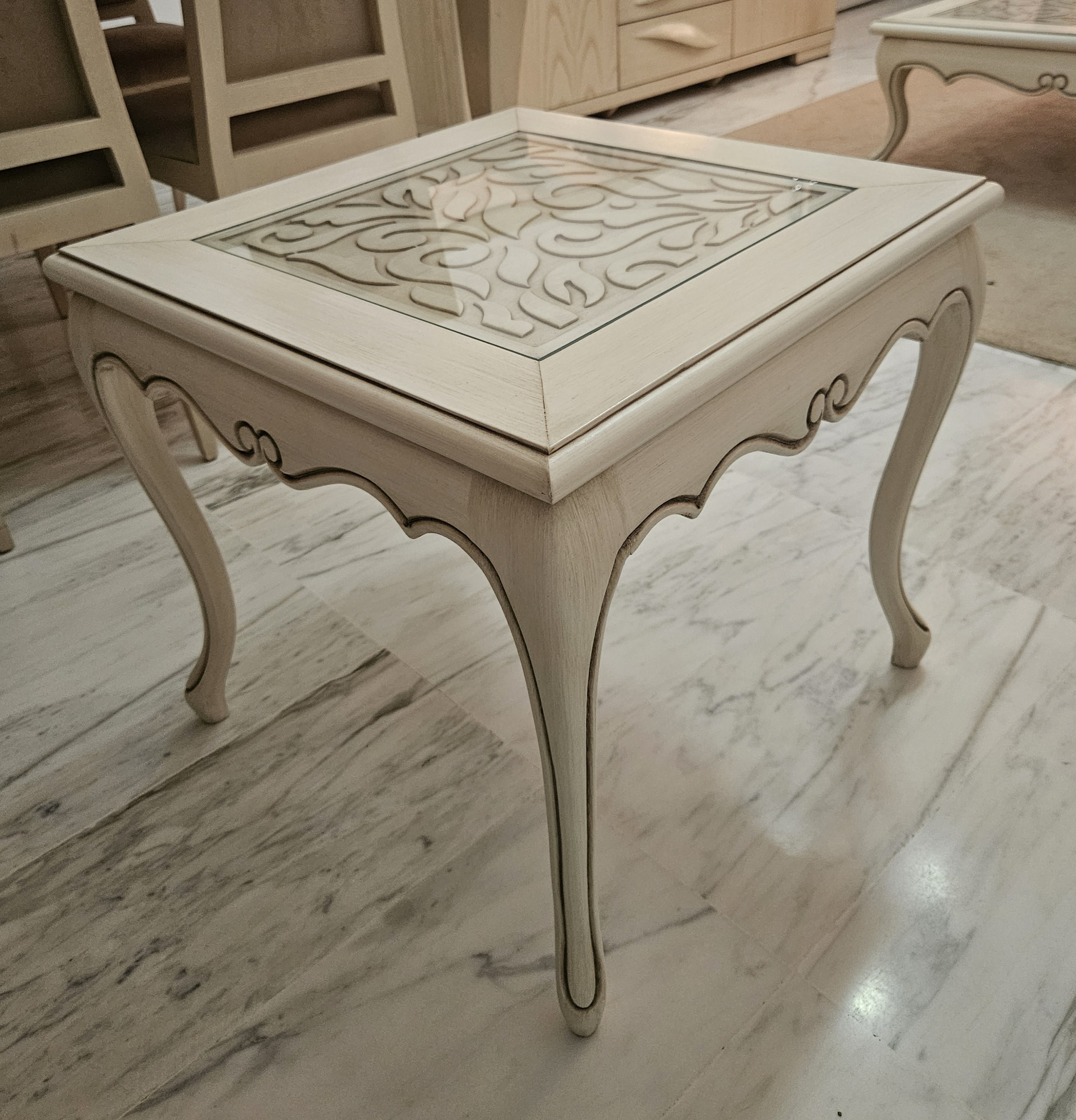 Mnihla Jardins d'el Menzah Salon - Salle  manger  Tables basses Table basse et table de coin