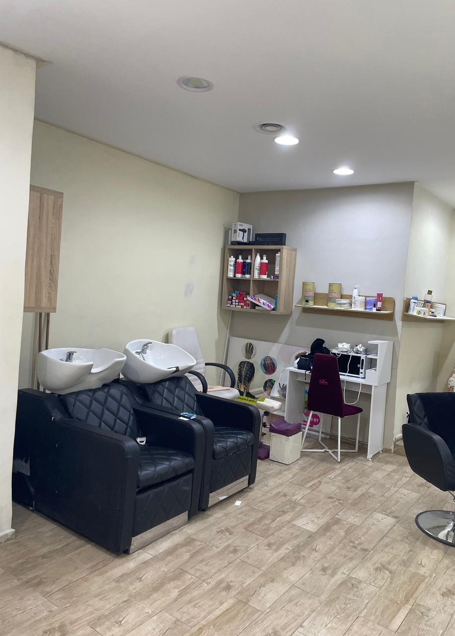 El Menzah El Manar 2 Vente Autre Fonds de commerce dun salon esthtique  manar city