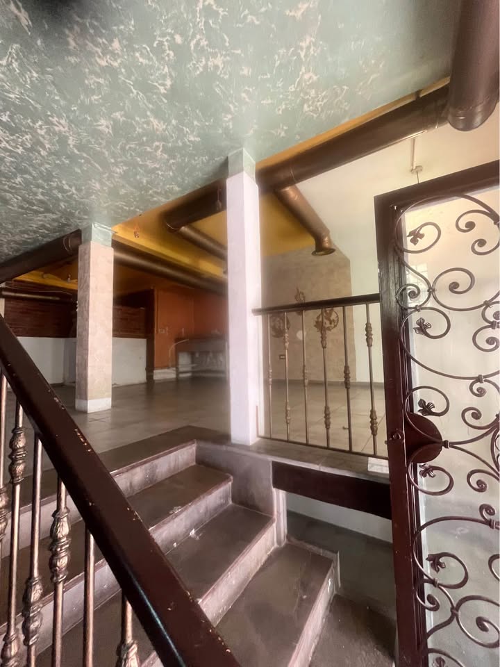 Bab Bhar Bab Bhar Location Autre Local commercial tout commerce  lafayette