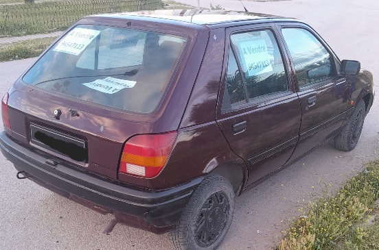 Le Bardo Le Bardo Ford Fiesta Ford fiesta moteur noire excellente etat