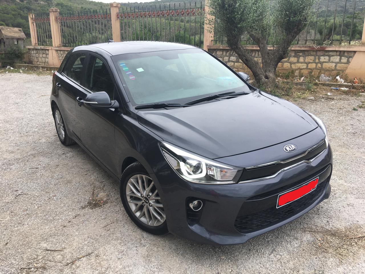 Ariana Ville Ariana Kia Rio Kia rio prestige
