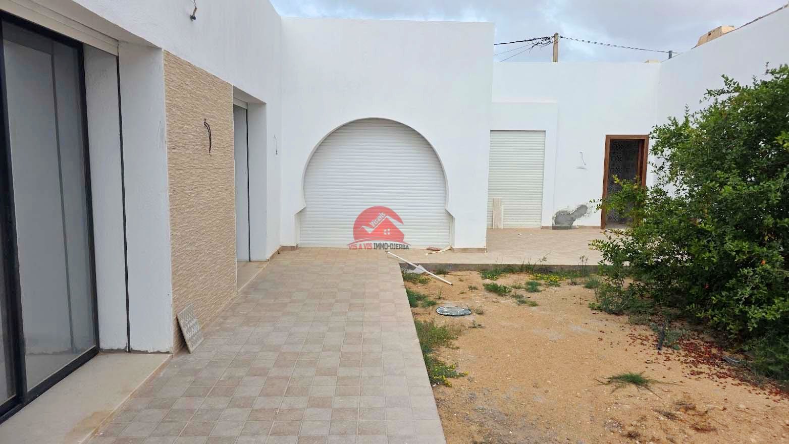 Djerba - Houmet Essouk Djerba  Vente Maisons Villa  neuve de plain pied a houmt souk djerba