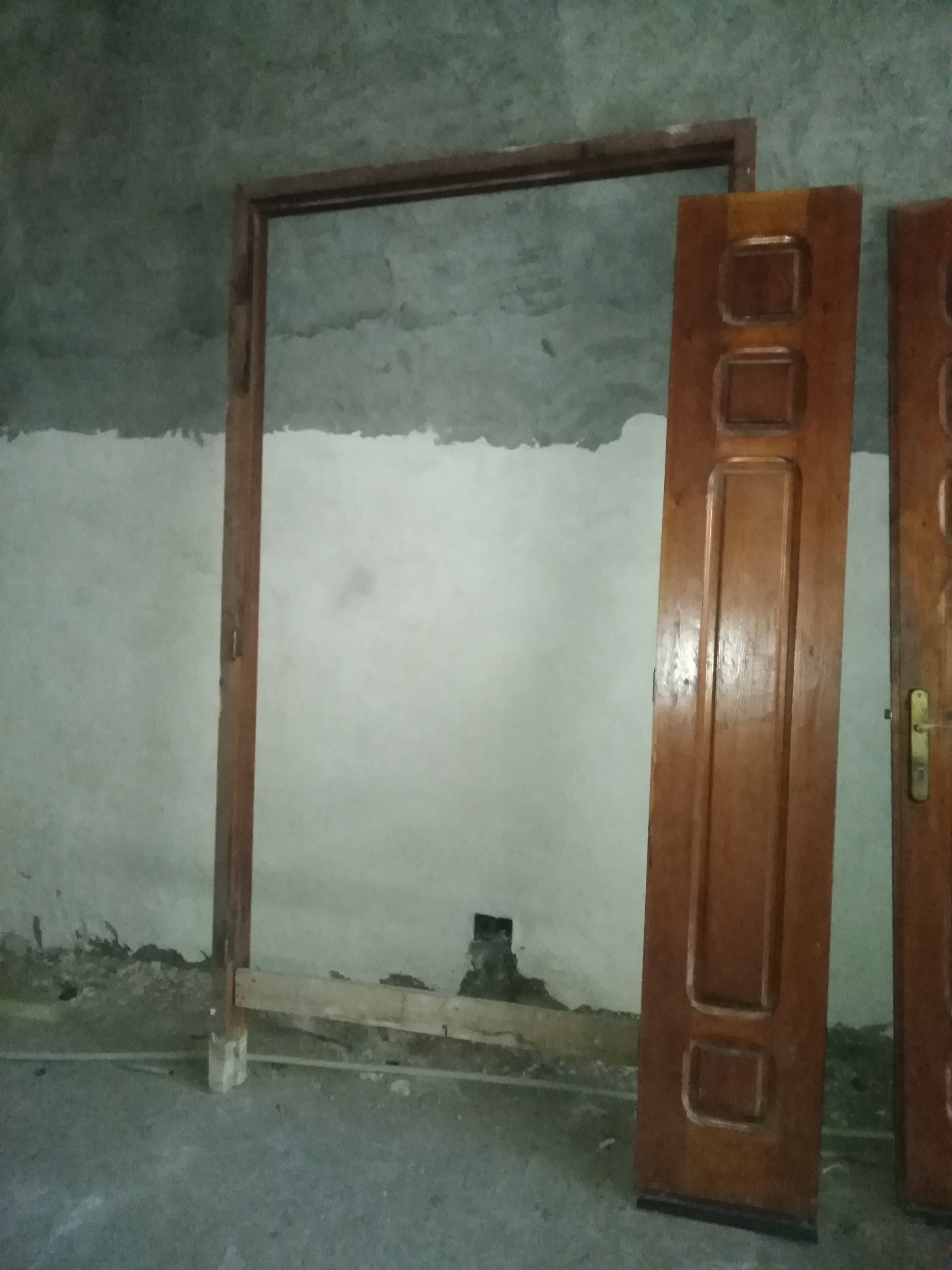 Bizerte Nord Bizerte Autres meubles Autres Porte d'entre en bois