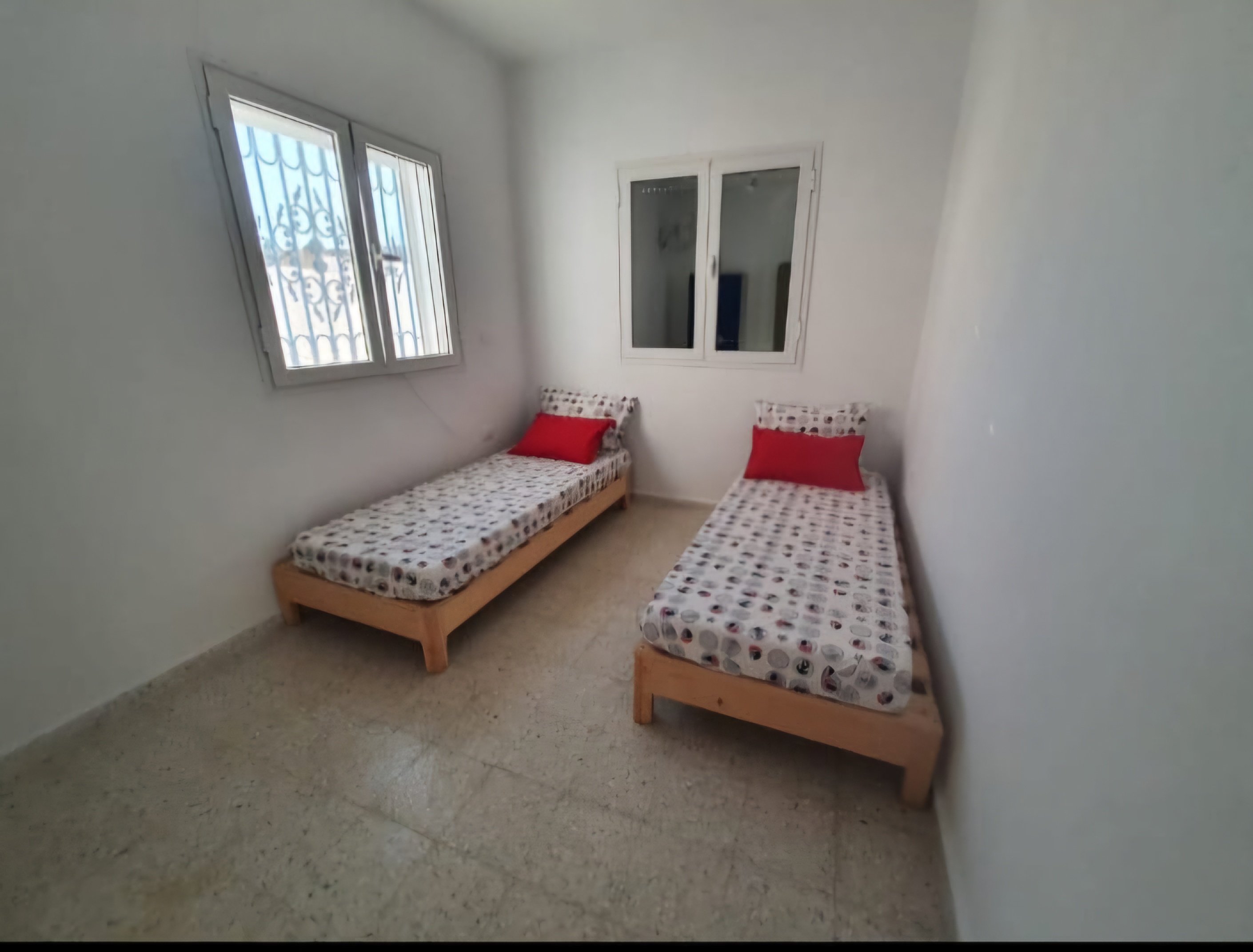 Menzel Temime Sidi Jameleddine Location vacances Maisons Maison front de mer