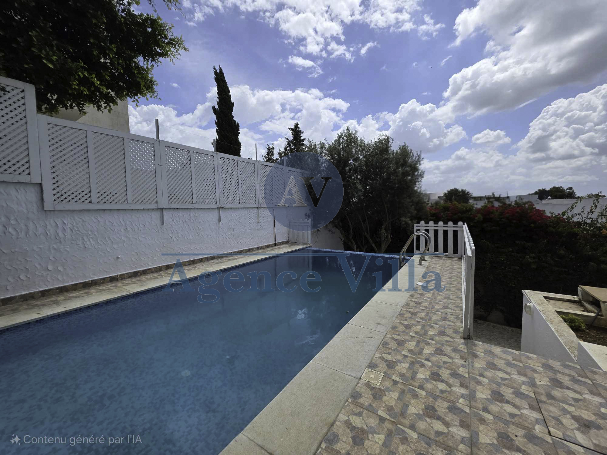 La Marsa Gammart Location Maisons Une villa avec piscine s4  gammarth
