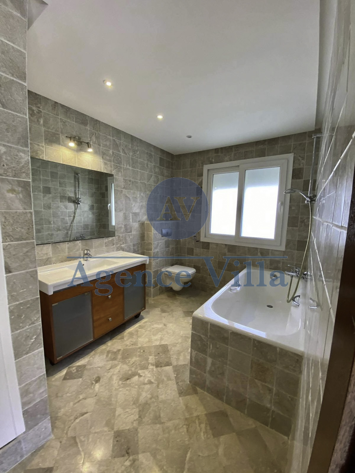 La Marsa Cite El Khalil Location Maisons Une villa s5  cit elkhalil