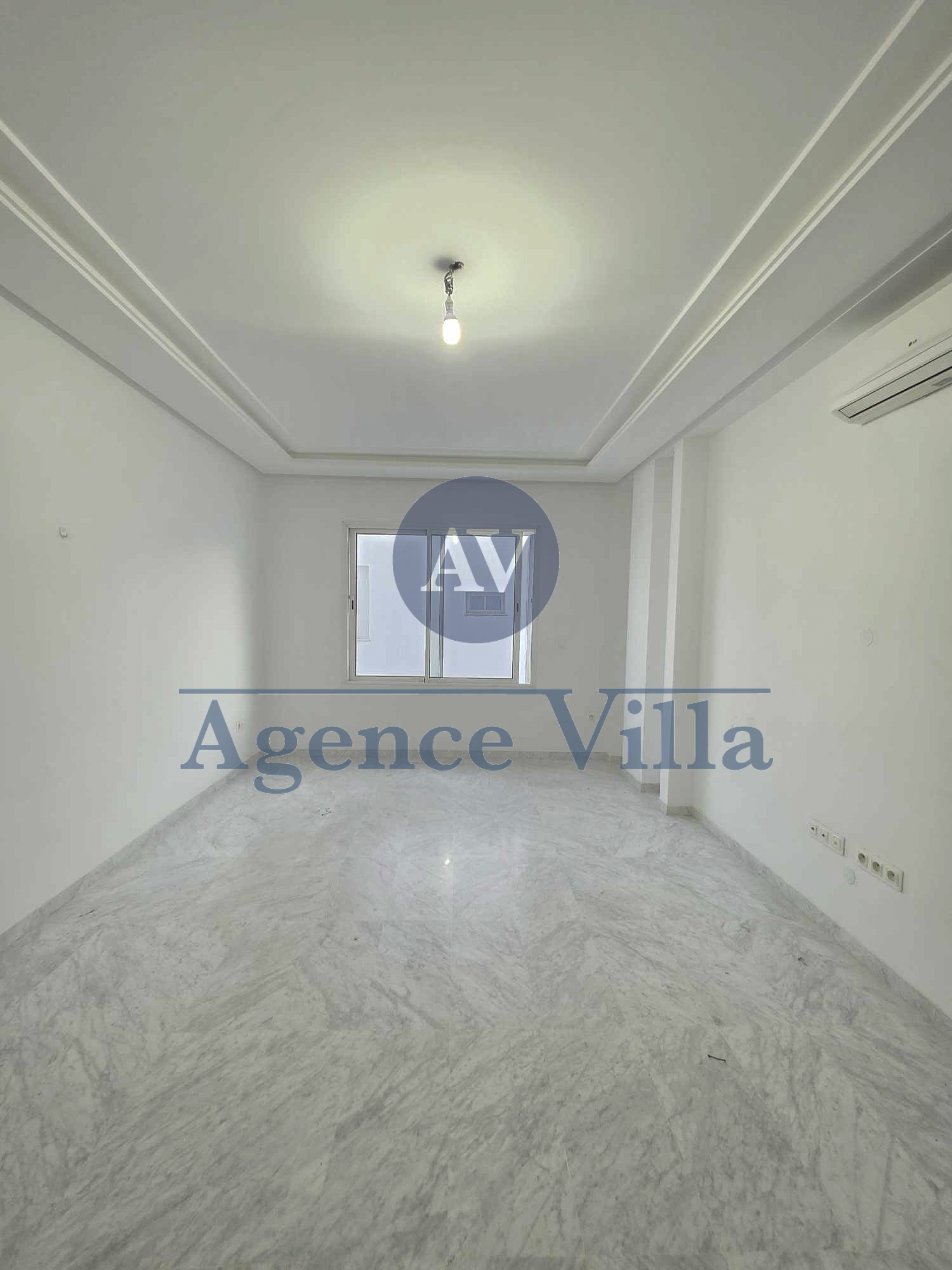 La Marsa Berge Du Lac Location Appart. 3 pices Un appartement s2 meubl au lac2