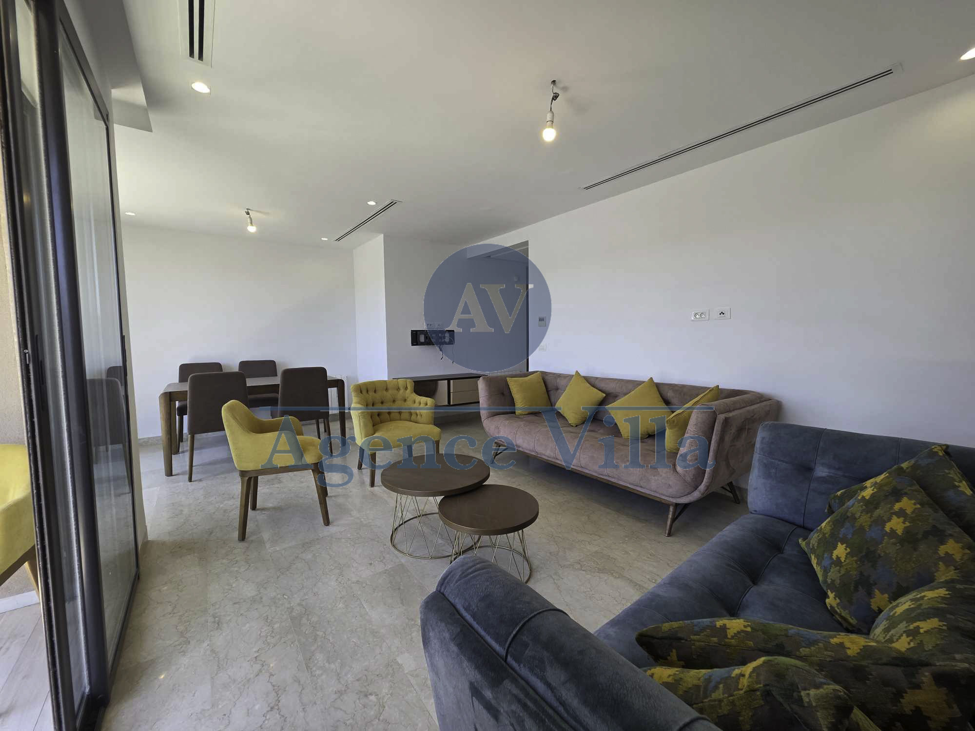 La Marsa Marsa Ennassim Location Appart. 4 pices Un appartement s3 vide ou meubl  la marsa