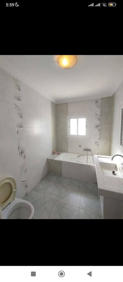 Ariana Ville Ariana Location Appart. 3 pices Ocation pour entreprise