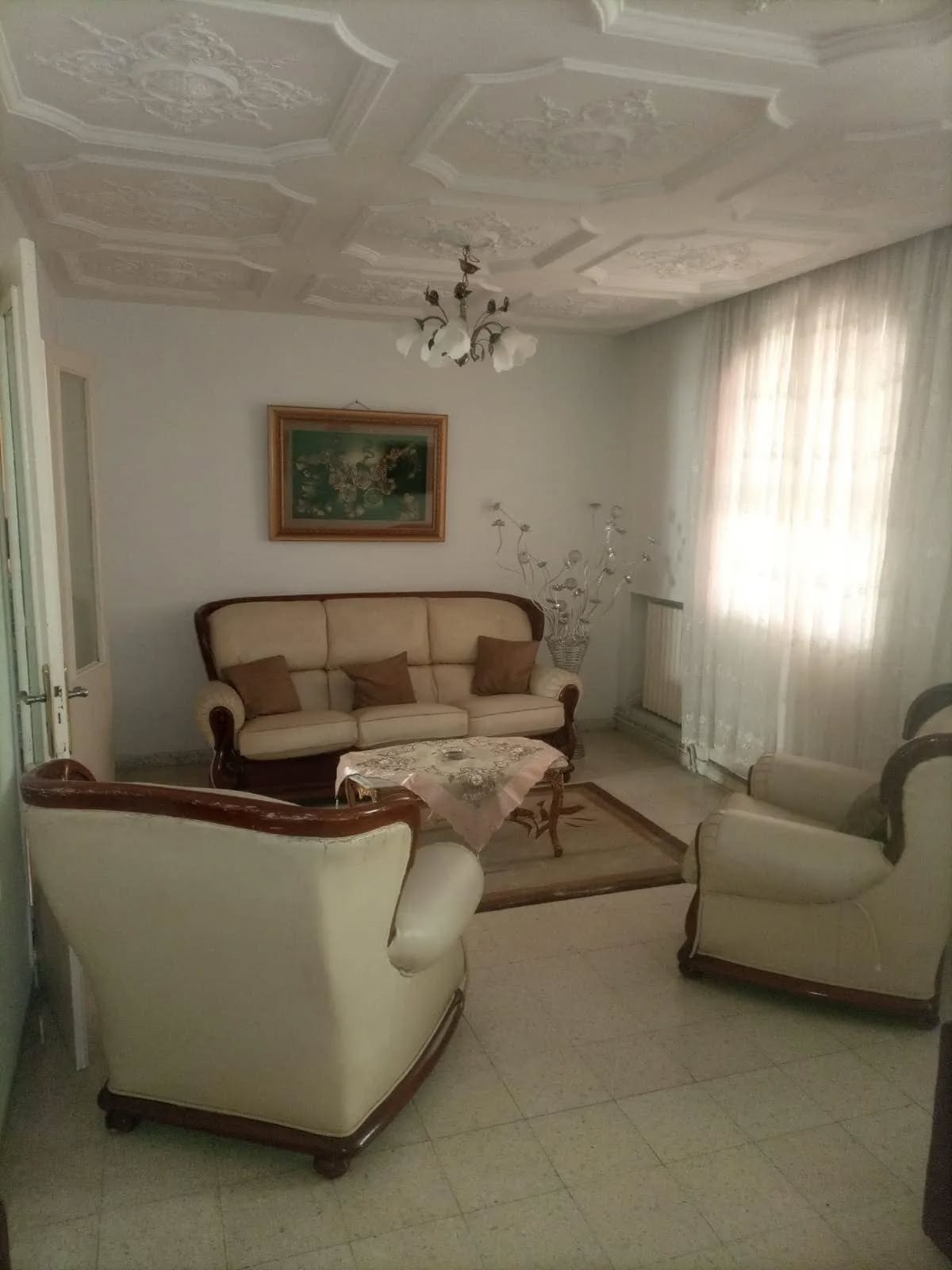 El Menzah El Manar 2 Location Appart. 3 pices Etage villa manar2