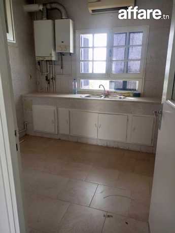 El Menzah El Manar 1 Location Appart. 5 pices+ Triplex manar1