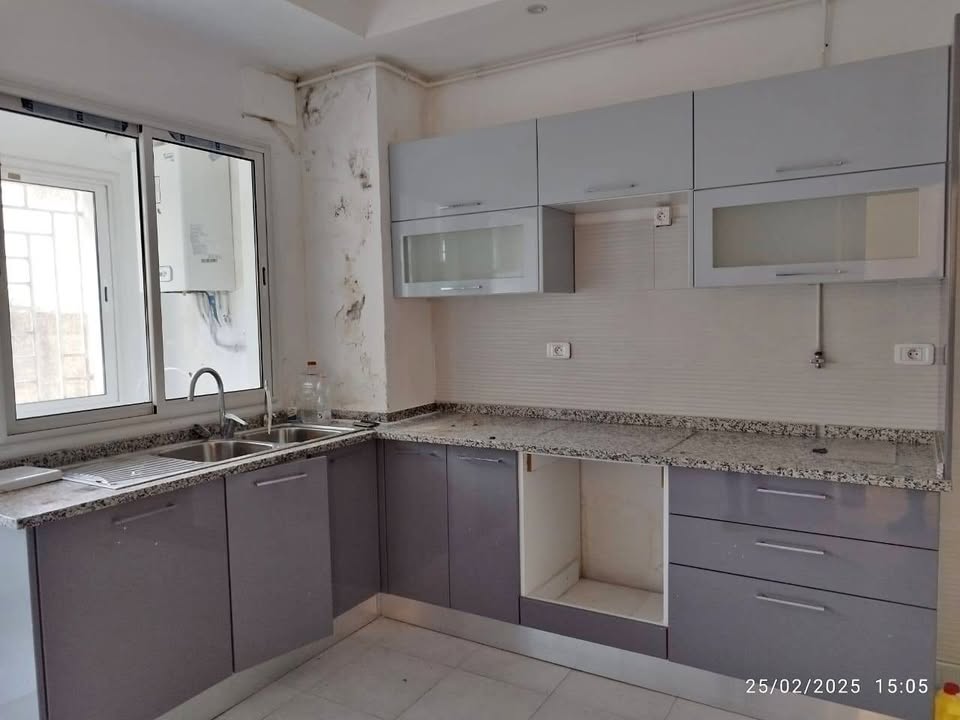 El Menzah El Manar 1 Location Appart. 3 pices Rdc s plus 3 manar 1