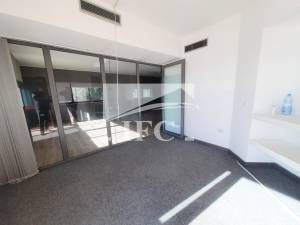 La Marsa Berge Du Lac Location Appart. 1 pice Bureau en 2 espaces  90m lac 1