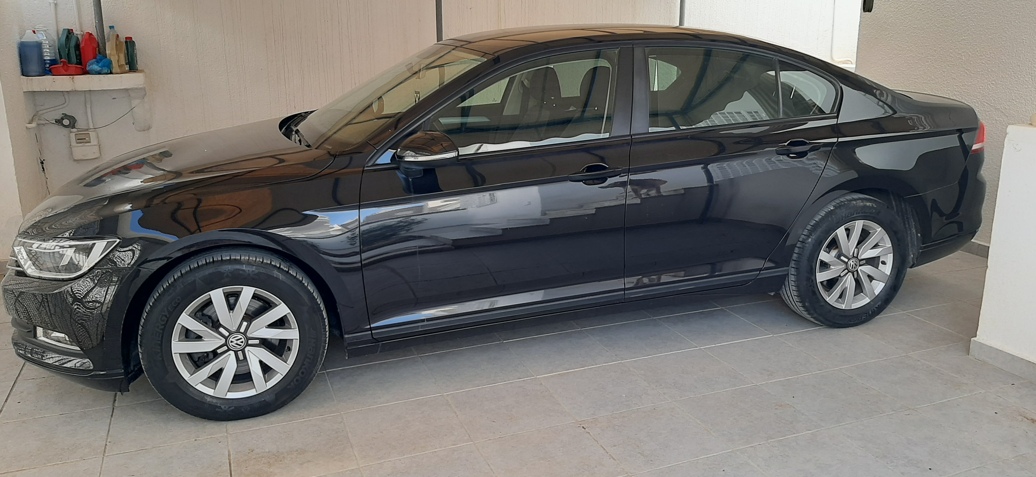 Ariana Ville Riadh Landlous Volkswagen Passat Passat anne 2017