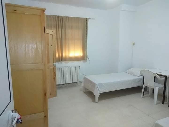 Cite El Khadra Cite Oplympique Location Appart. 3 pices Foyer priv pr fille