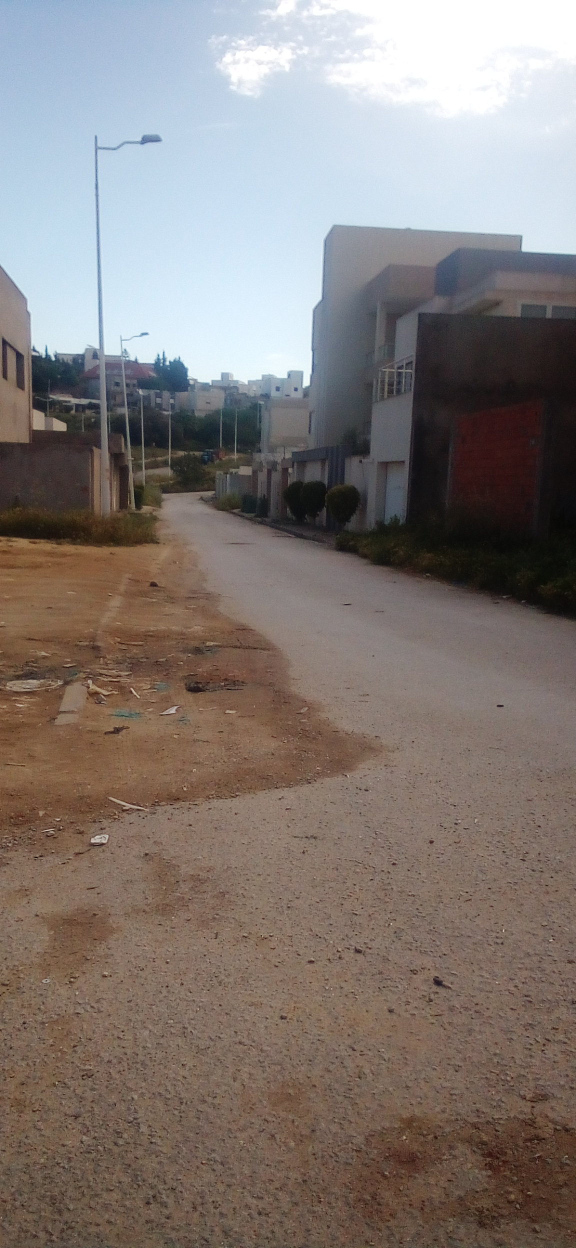 El Menzah El Manar 1 Location Appart. 3 pices Appartement s2 troisieme etage