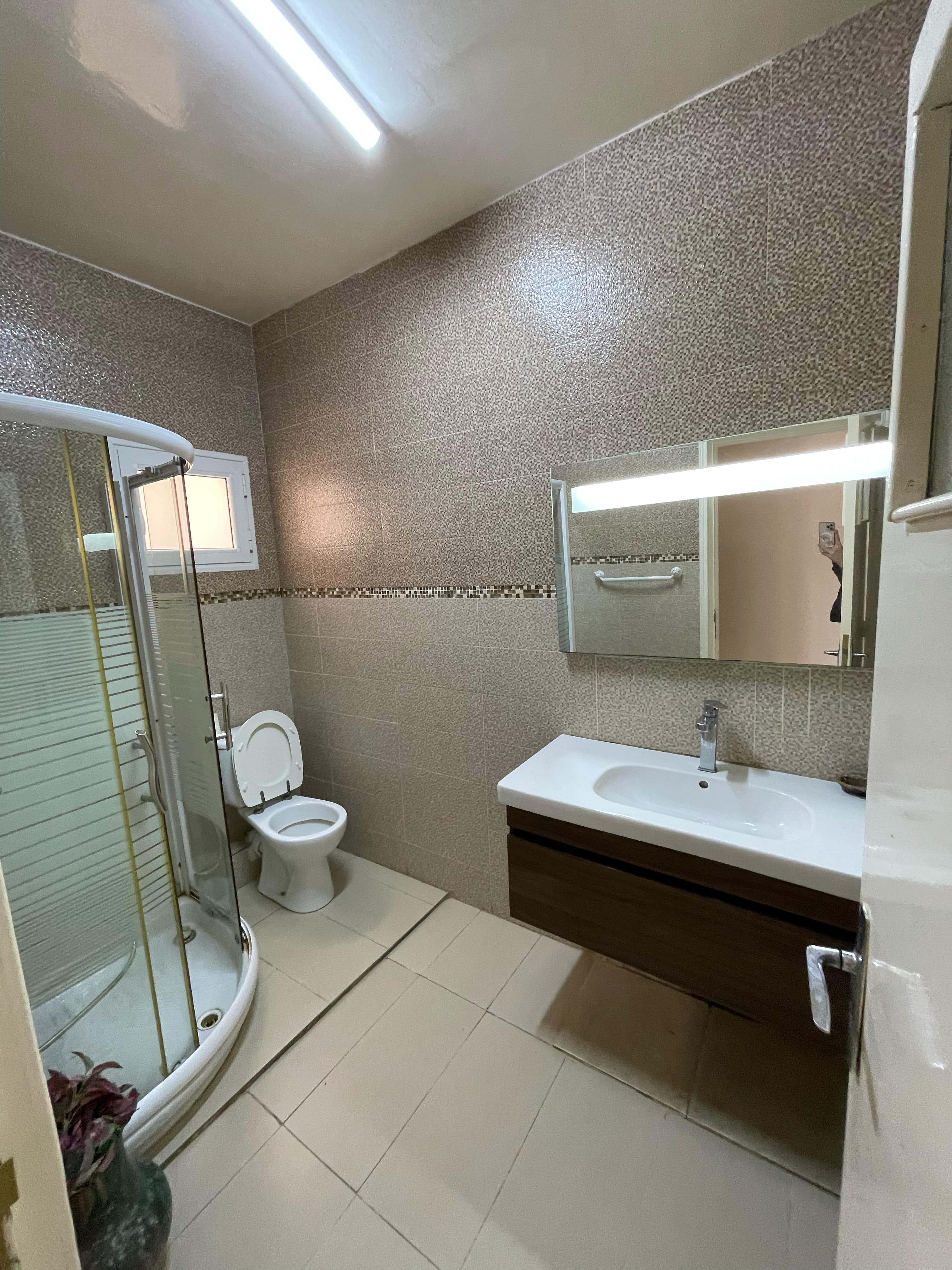 Cite El Khadra Cite Oplympique Vente Appart. 4 pices Appartement 4 pices  cit oly