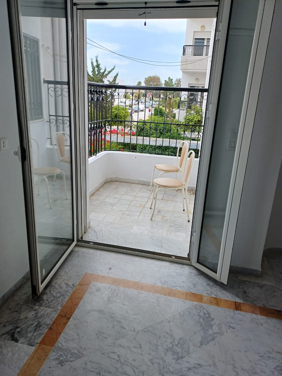 Bou Mhel El Bassatine Bou Mhel Location Appart. 4 pices Trs bel appartement de 4pices
